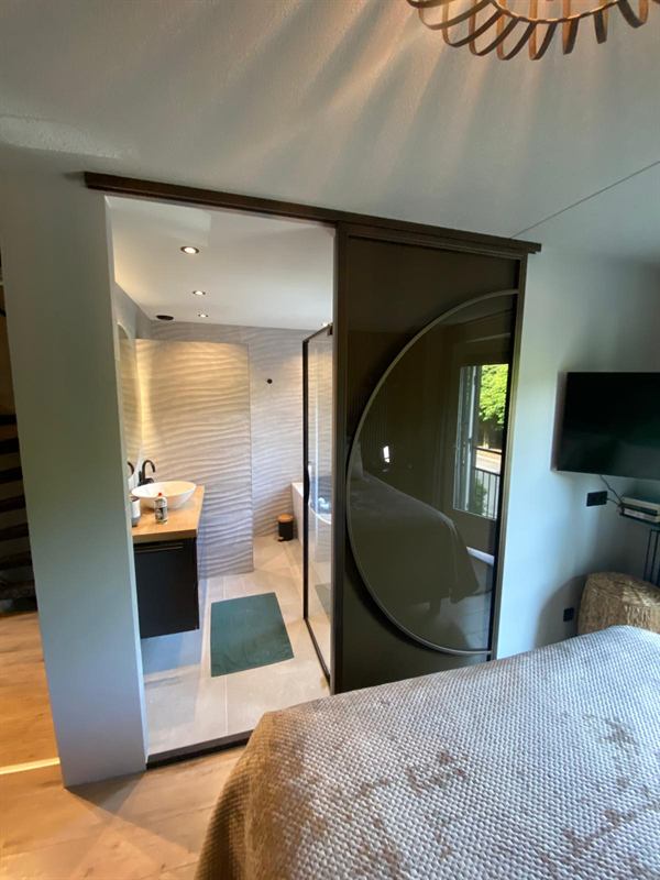 Schuifdeur, met ronde vorm voor badkamer ensuite